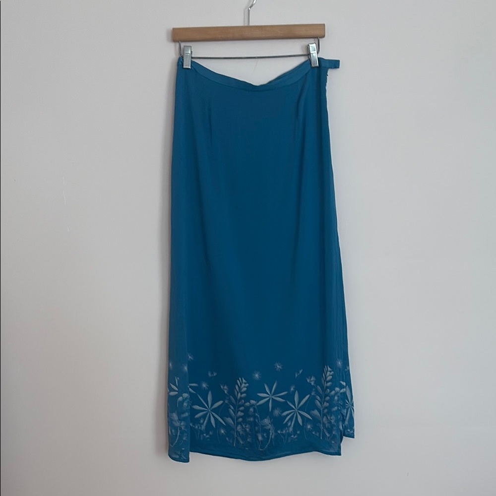Anne Klein Blue Floral Midi Skirt – Boho, Silk, Flowy Size 6